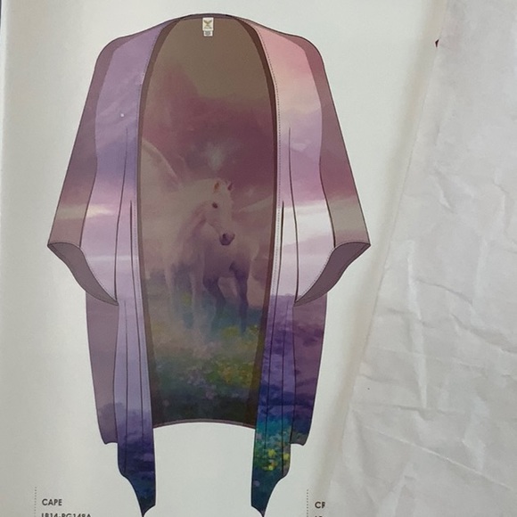 Lisa Blue PEGASUS Cape - Lavender/Pink multi - Picture 13 of 15